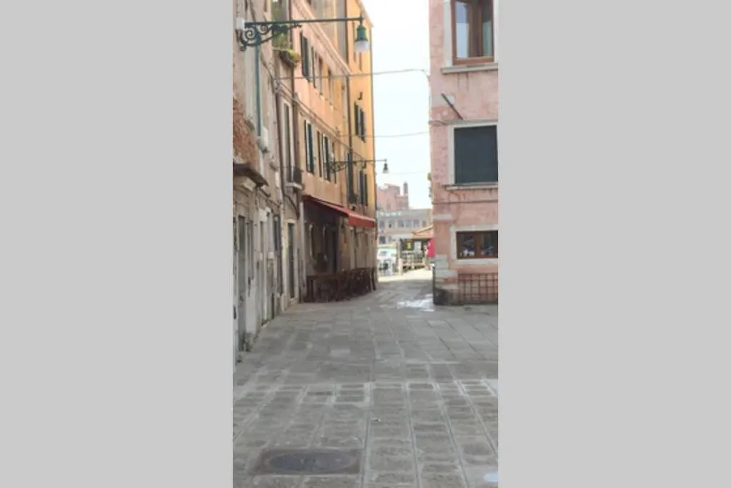 Élite Home stunning venetian apt. Close Accademia Italie